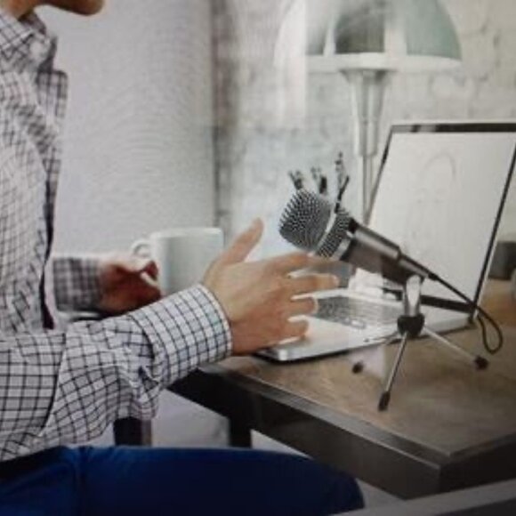 FIFINE USB Microphone - Picture 3 of 7